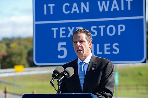 Gov Cuomo introducing NY's new Texting Zones