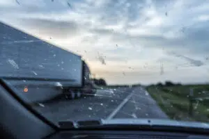 driving on the shoulder lane